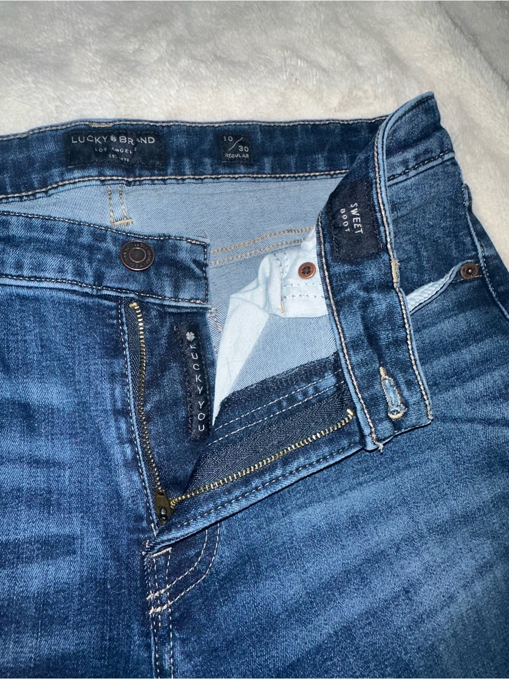 Lucky Bootcut Jeans - Classic Stretch Denim